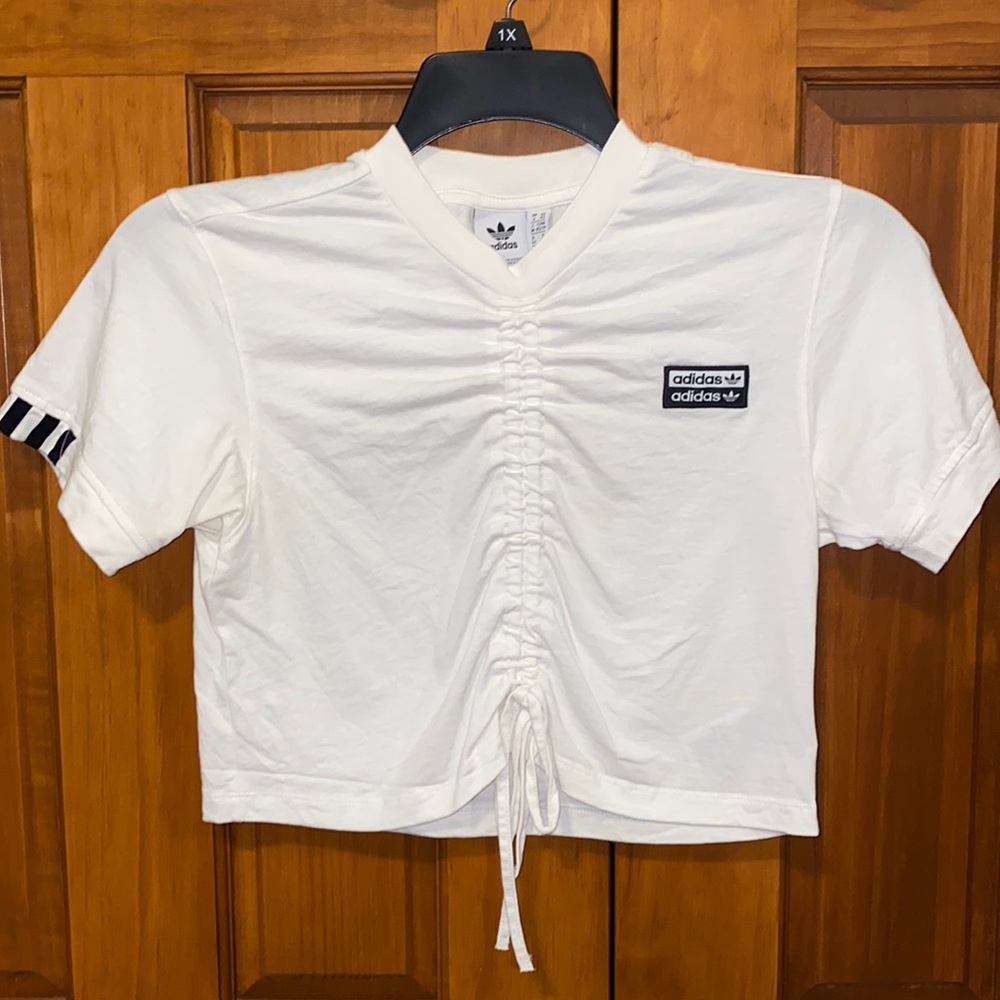 Adidas top